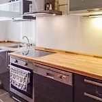 1 Bedroom Gorgeous Apartment In Berlin