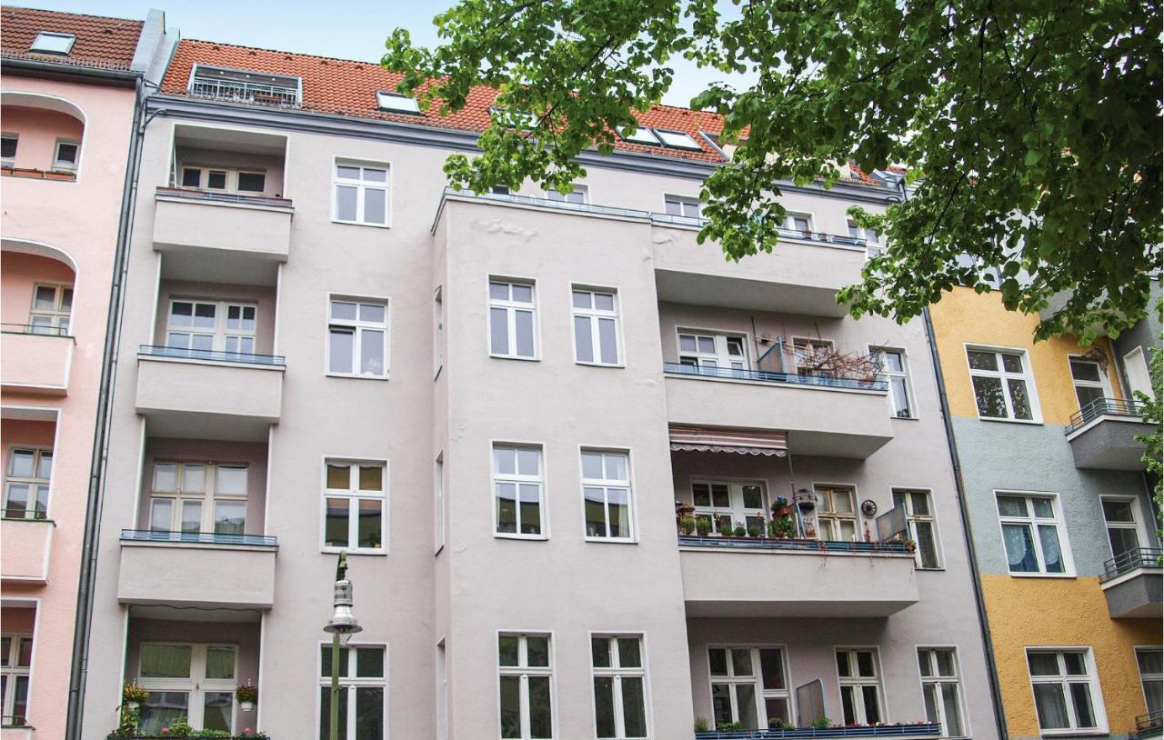 1 Bedroom Gorgeous In Apartment *