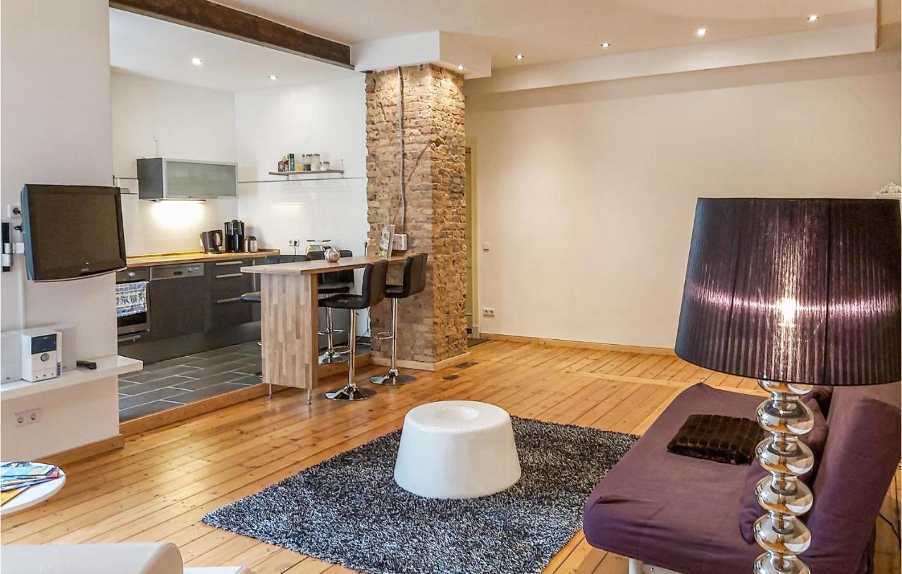 1 Bedroom Gorgeous In Appartement *